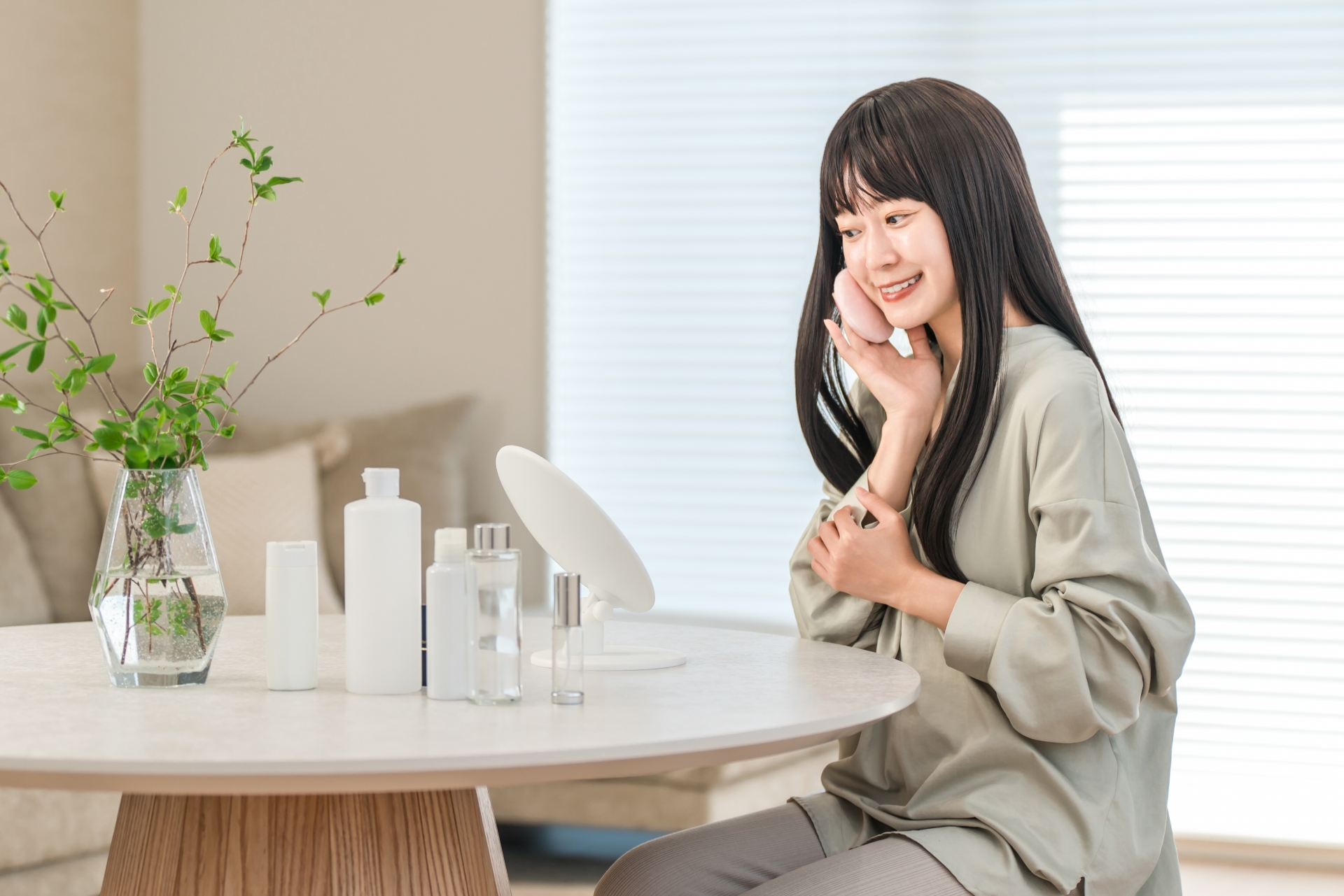 エムディアの値段は?全商品の価格一覧と購入方法・効果を美容皮膚科が徹底解説