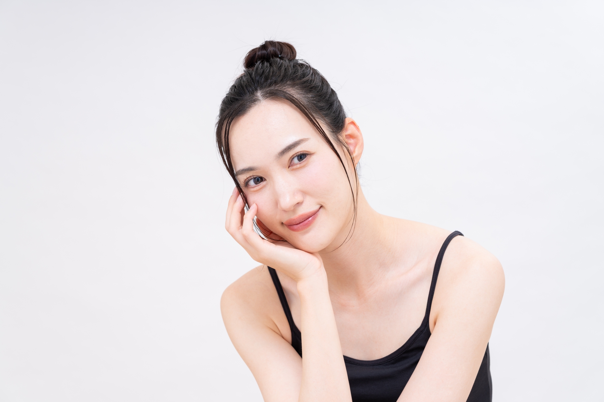 エムディア MLAクリアエッセンストナーの効果と使い方は?成分解析と購入ガイド